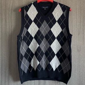 Club Room Sweater Vest - Black Grey & Argyle - Size Medium